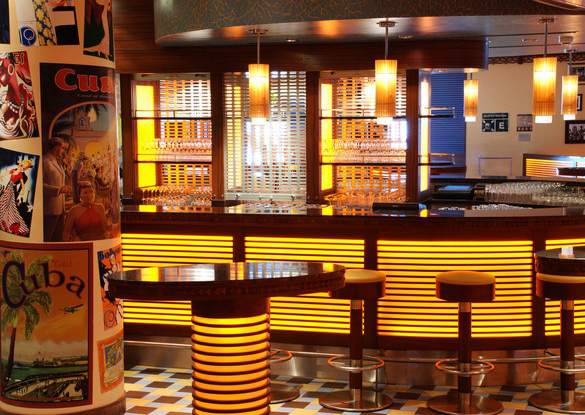 P&O Cruises Ventura Havana.jpg